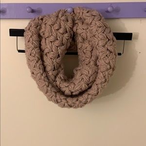 American Eagle Knitted Scarf
